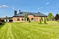 Cottage 316 m² Chaciezyna, Belarus