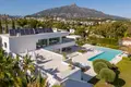 7 bedroom villa 676 m² Marbella, Spain