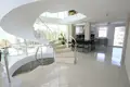 4 bedroom Villa 563 m² el Campello, Spain