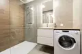 4 room apartment 74 m² in Lodz, Poland