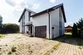 Casa 273 m² Tarasava, Bielorrusia