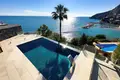 4-Schlafzimmer-Villa 470 m² Calp, Spanien