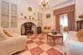 House 14 bedrooms 1 085 m² El Puente, Spain