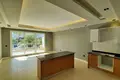 2 bedroom apartment 120 m² Mersin, Turkey