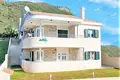 Haus 4 Schlafzimmer 324 m² Kumbor, Montenegro