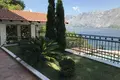 Haus 4 Schlafzimmer  Prcanj, Montenegro