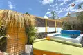 5 bedroom villa 140 m² Arona, Spain