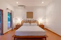 Villa mit 2 Schlafzimmern  Kerobokan Kelod, Indonesien