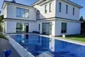 6 bedroom house 430 m² Xylotymbou, Cyprus