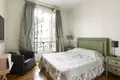 2 bedroom apartment 117 m² Paris, France
