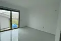 Casa 4 habitaciones 260 m² Donji Stoj Shtoji i Poshtem, Montenegro