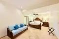 Кондо 3 спальни 223 м² West Bay, Гондурас