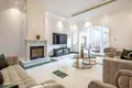 Maison 6 chambres 650 m² Mouttagiaka, Chypre