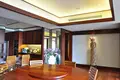 Kondominium 3 Schlafzimmer 231 m² Phuket, Thailand