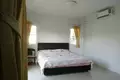 3-Schlafzimmer-Villa 95 m² Phuket, Thailand