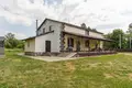 Cottage 263 m² Mirski sielski Saviet, Belarus