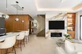 Stadthaus 4 Schlafzimmer 609 m² Marbella, Spanien