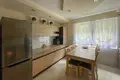 Casa 280 m² Lugi, Polonia