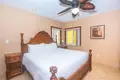 1 bedroom condo 6 840 m² West Bay, Honduras