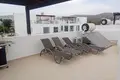 Haus 4 Schlafzimmer  in Peyia, Zypern