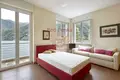 5 bedroom villa 450 m² Como, Italy