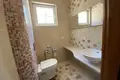 Villa de 4 dormitorios 393 m² Becici, Montenegro