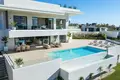 5-Schlafzimmer-Villa 496 m² Estepona, Spanien