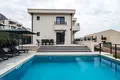 villa de 5 dormitorios  Katun Rezevici, Montenegro