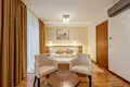 Hotel 748 m² en Bijela, Montenegro