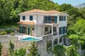 Villa de 9 pièces 241 m² Kostanjica, Monténégro