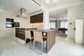 Mieszkanie 3 pokoi 270 m² Jermasoja, Cypr