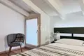 3 bedroom apartment 150 m² Sirmione, Italy