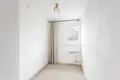 4 room apartment 57 m² in Warsaw, Poland