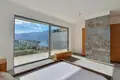 Penthouse 3 bedrooms 208 m² Dobrota, Montenegro