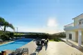 5 bedroom house 300 m² Chloraka, Cyprus