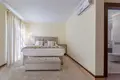 4-Schlafzimmer-Villa 220 m² in Almancil, Portugal