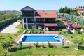 6 bedroom house 356 m² Yalakdere, Turkey