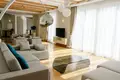 Villa de 4 dormitorios 600 m² Petrovac, Montenegro