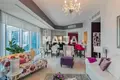 Квартира 3 комнаты 121 м² Дубай, ОАЭ