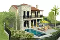 Casa 4 habitaciones 241 m² Becici, Montenegro