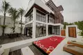 Villa de 4 dormitorios 310 m² Jelantik, Indonesia
