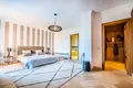 2 bedroom apartment 215 m² Bel Air, Spain