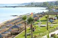 Villa Fully furnished 5-bedroom villa 200 m² 150 meters from the beach.