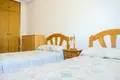 Mieszkanie 3 pokoi 75 m² Torrevieja, Hiszpania