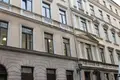 Maison des revenus 2 483 m² à Riga, Lettonie