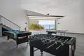 9 bedroom house 700 m² Grad Omis, Croatia