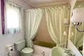 3-Schlafzimmer-Villa 200 m² Torrevieja, Spanien