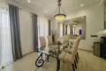 Haus 4 Schlafzimmer 570 m² Estepona, Spanien