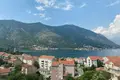 Wohnung 2 Schlafzimmer 120 m² Dobrota, Montenegro