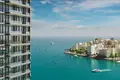 Wohnkomplex Luxury high-rise residence Nautica with a swimming pool and a marina, Dubai Maritime city, Dubai, UAE